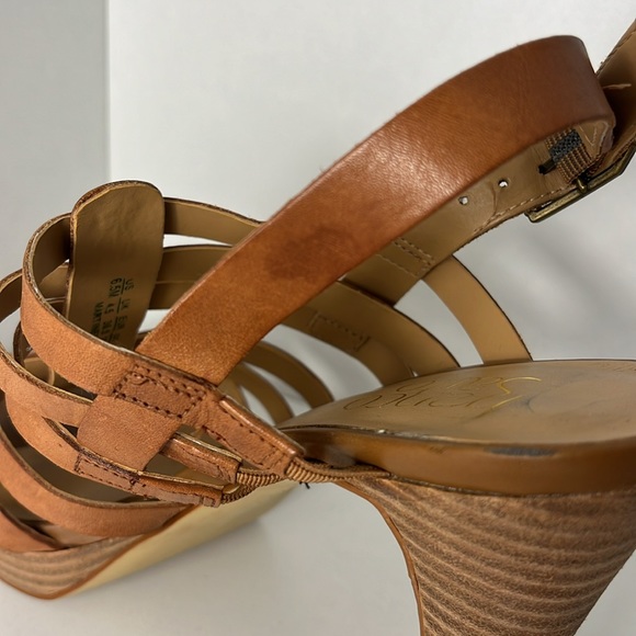 Franco Sarto Leather Tan Heels. Size 6.5 - Picture 9 of 9